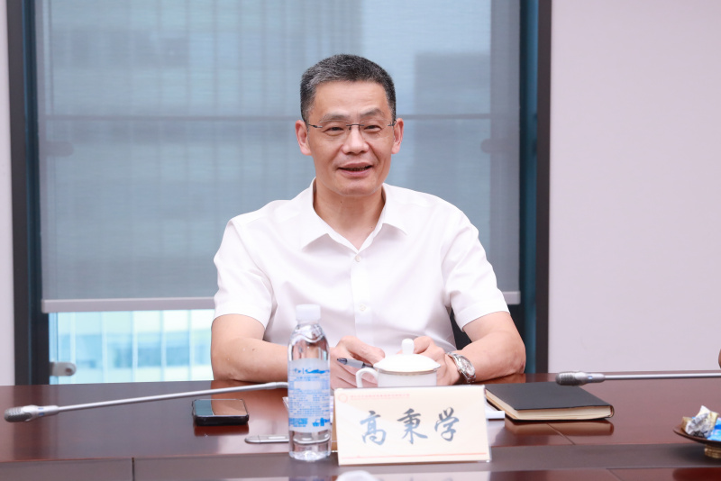 175879149093637793I0.jpg 省國貿集團黨委書記、董事長高秉學蒞臨公司調研指導 高秉學.jpg